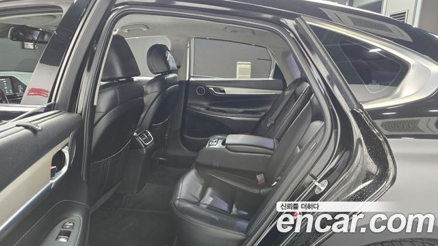Hyundai Grandeur 2018 — photo 18