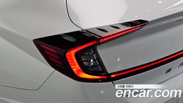 Hyundai Sonata 2020 — photo 9