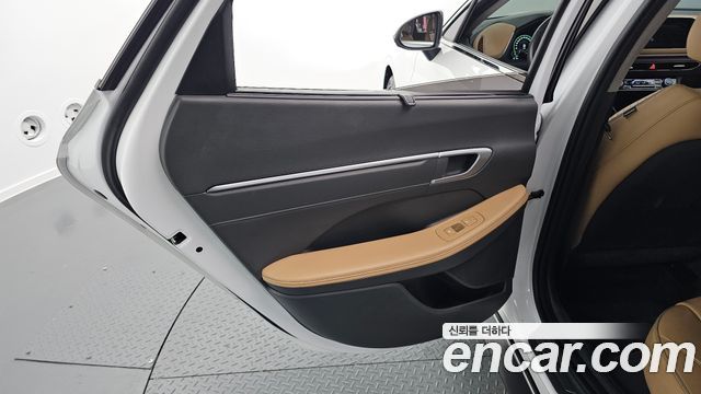 Hyundai Sonata 2020 — photo 15