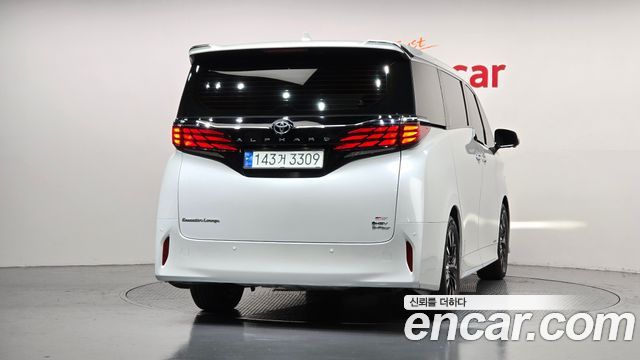 Toyota Alphard 2024 — photo 4