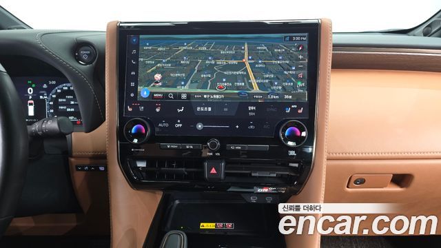 Toyota Alphard 2024 — photo 19