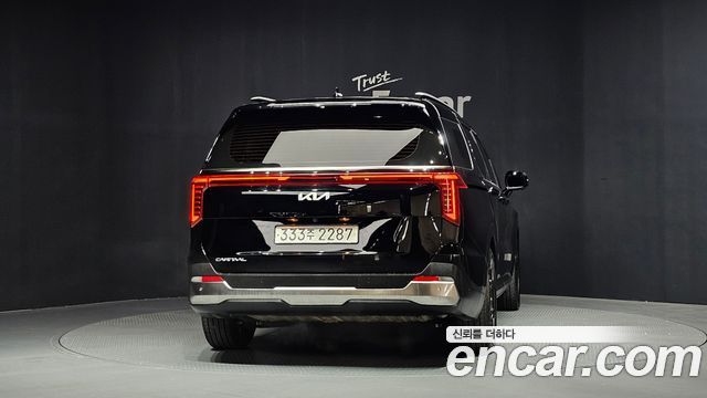 Kia Canival 2024 — photo 4