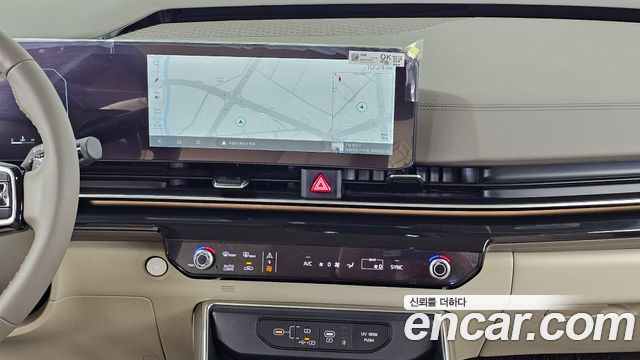 Kia Canival 2024 — photo 25