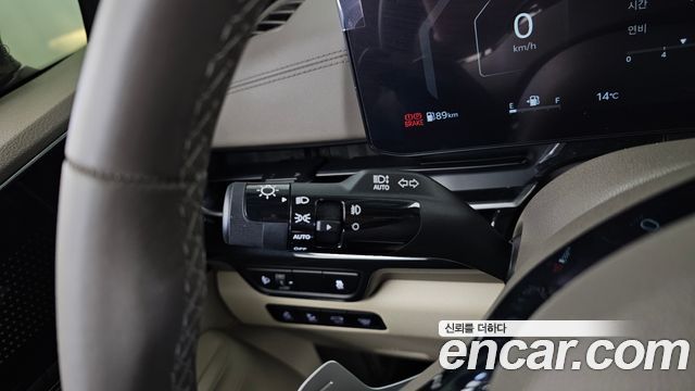 Kia Canival 2024 — photo 35