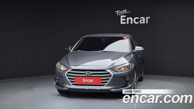 Hyundai AVANTE 2018 — photo 3