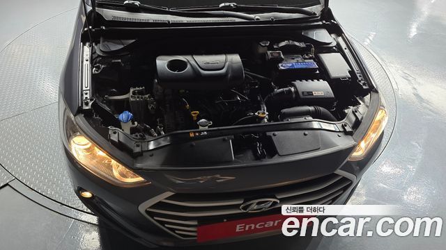 Hyundai AVANTE 2018 — photo 6