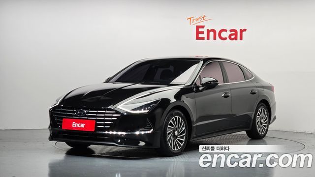 Hyundai Sonata 2021 — photo 1