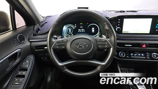 Hyundai Sonata 2021 — photo 12
