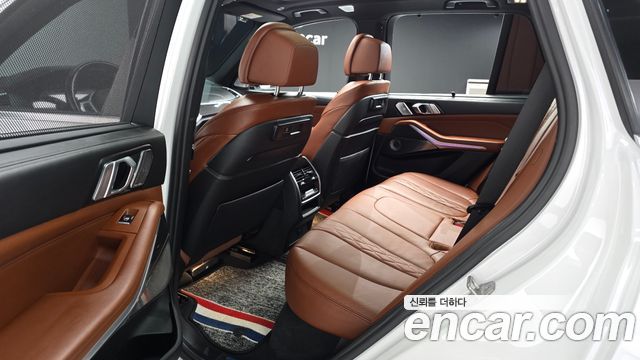 BMW X5 2023 — photo 11