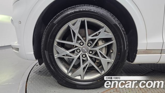 Genesis GV70 2023 — photo 5