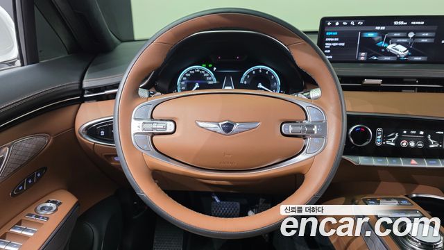 Genesis GV70 2023 — photo 19
