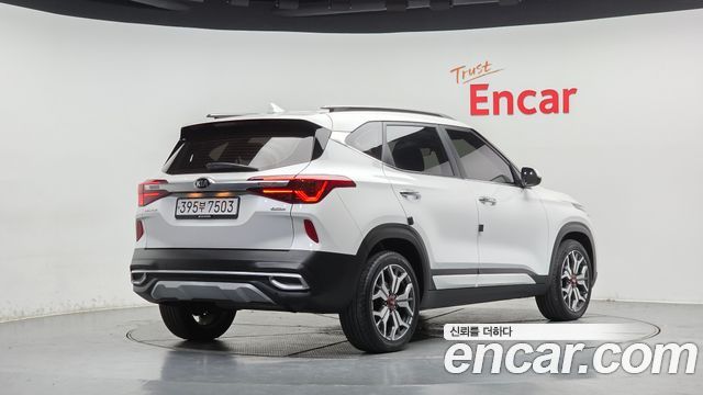Kia Seltos 2020 — photo 2
