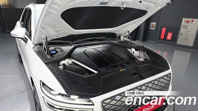 Genesis GV70 2022 — photo 6