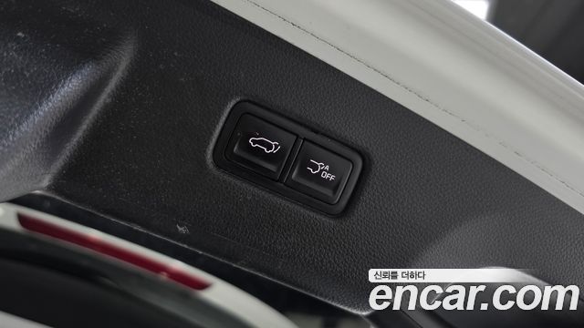 Kia Canival 2023 — photo 20