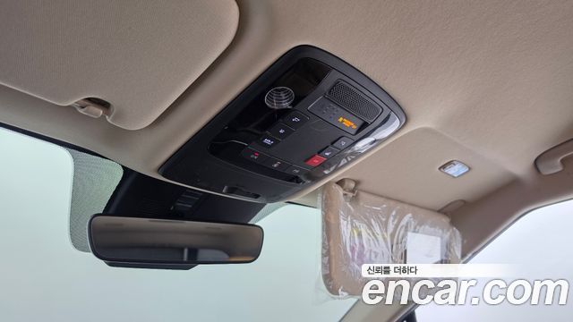Kia Canival 2023 — photo 23