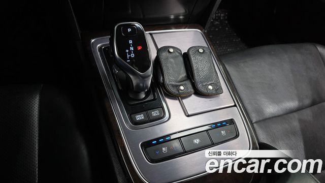 Hyundai Equus 2015 — photo 9