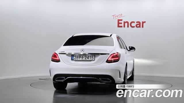 Mercedes-Benz C-Class 2021 — photo 4