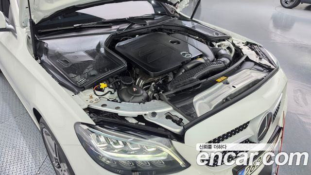 Mercedes-Benz C-Class 2021 — photo 6