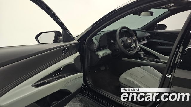 Hyundai AVANTE 2026 — photo 13