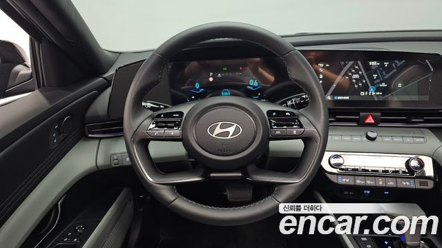 Hyundai AVANTE 2026 — photo 19