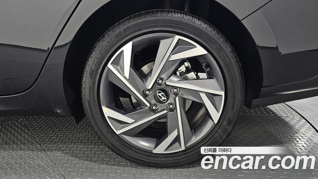 Hyundai AVANTE 2026 — photo 7