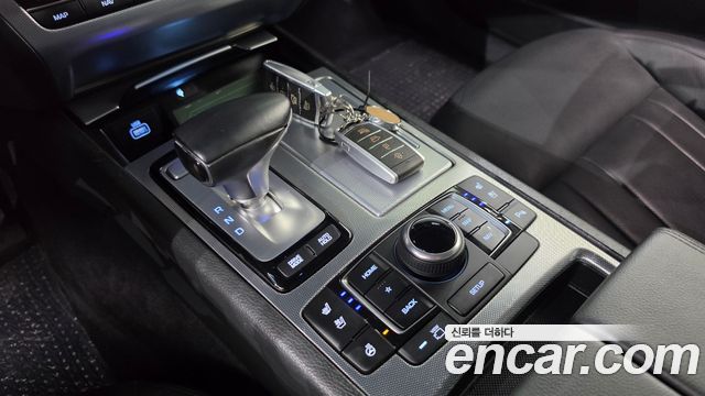 Genesis G80 2019 — photo 12