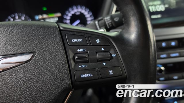 Genesis G80 2019 — photo 21