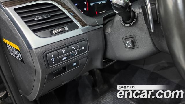 Genesis G80 2019 — photo 25