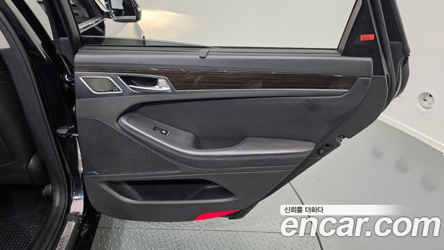 Genesis G80 2019 — photo 15