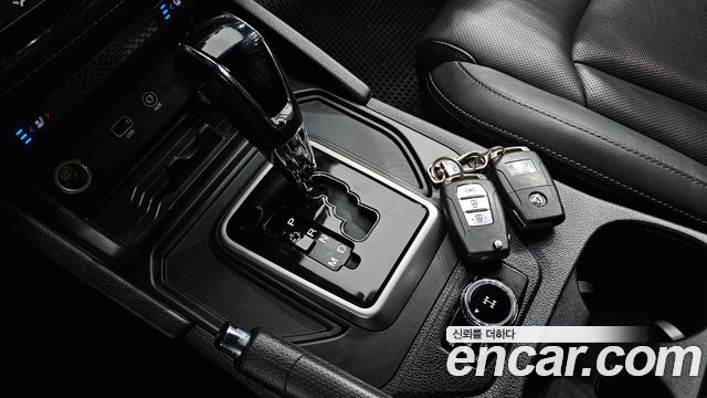 KG Mobility Rexton 2019 — photo 12