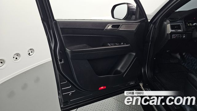 KG Mobility Rexton 2019 — photo 14