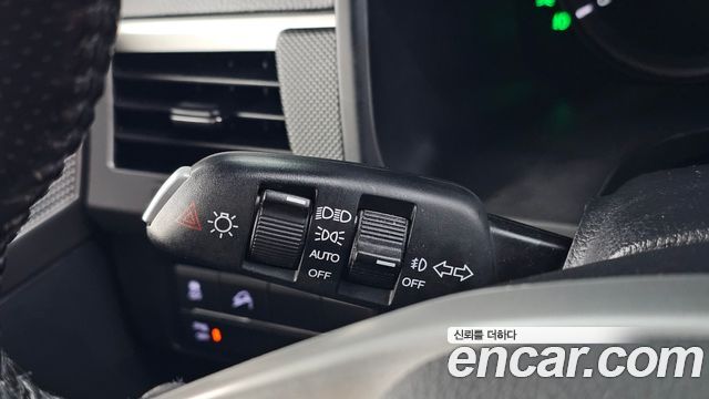 KG Mobility Rexton 2019 — photo 29