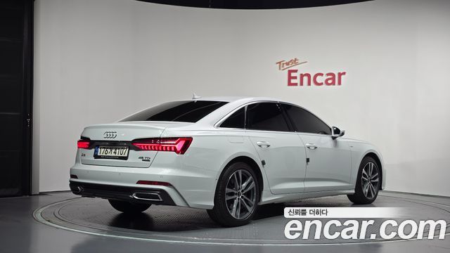 Audi A6 2021 — photo 2