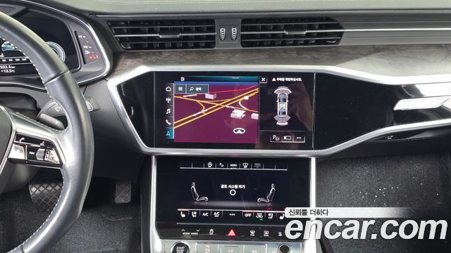Audi A6 2021 — photo 14