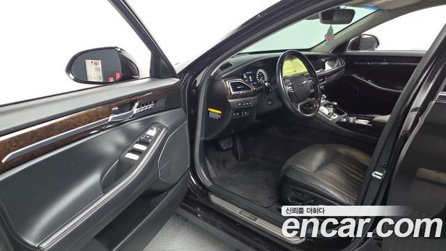 Genesis G90 2019 — photo 13