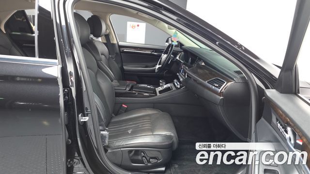 Genesis G90 2019 — photo 17