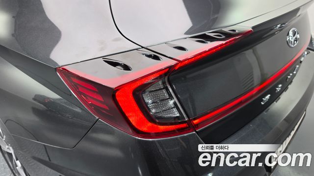 Hyundai Sonata 2021 — photo 9
