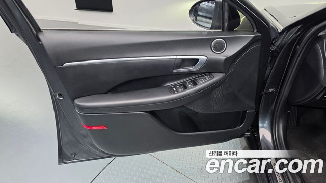 Hyundai Sonata 2021 — photo 14