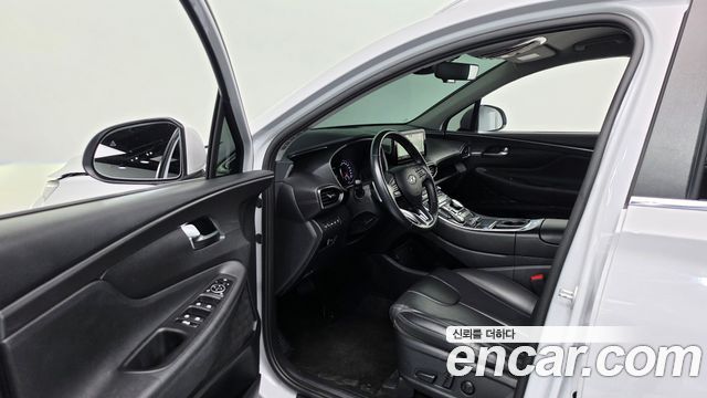 Hyundai Santafe 2022 — photo 13