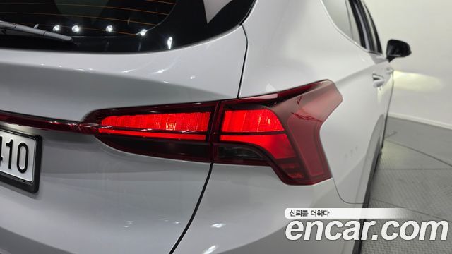 Hyundai Santafe 2022 — photo 9