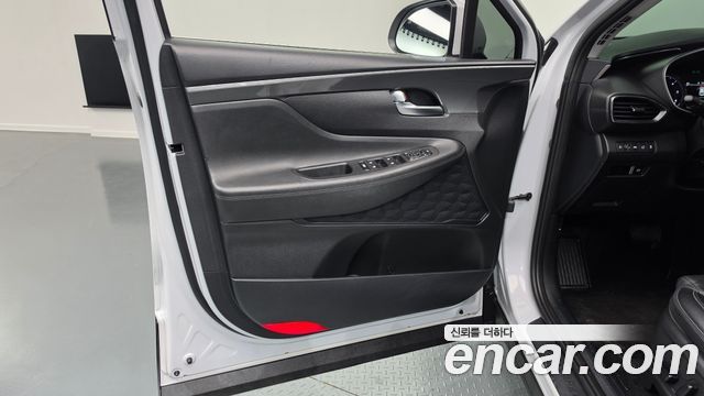 Hyundai Santafe 2022 — photo 14