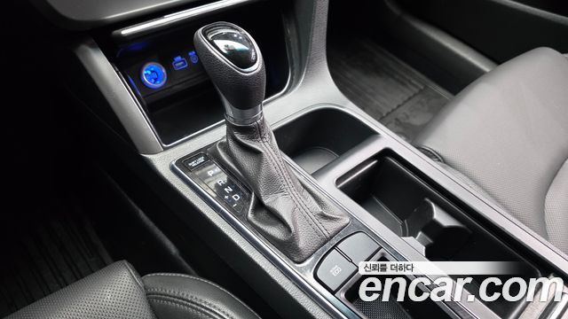 Hyundai Sonata 2017 — photo 12