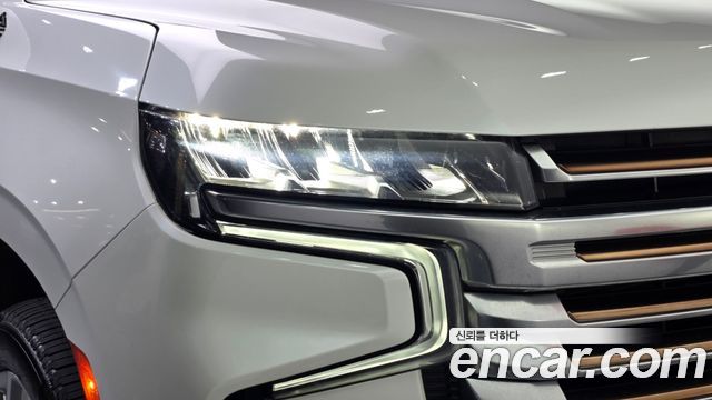 Chevrolet Korea Tahoe 2023 — photo 8