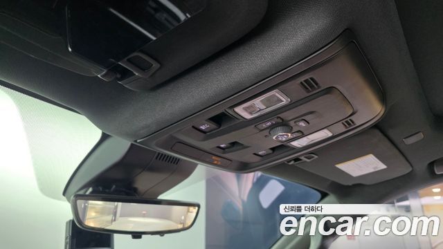 Chevrolet Korea Tahoe 2023 — photo 29