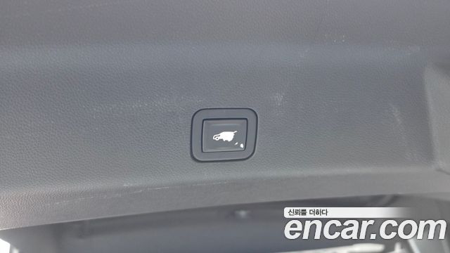 Chevrolet Korea Tahoe 2023 — photo 32
