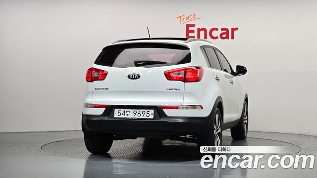 Kia Sportage 2013 — photo 4