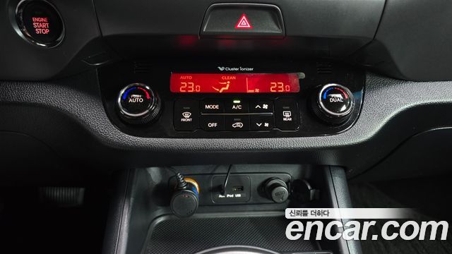 Kia Sportage 2013 — photo 14