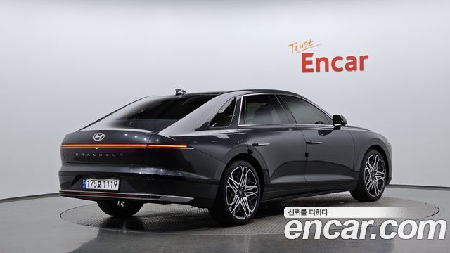 Hyundai Grandeur 2023 — photo 2