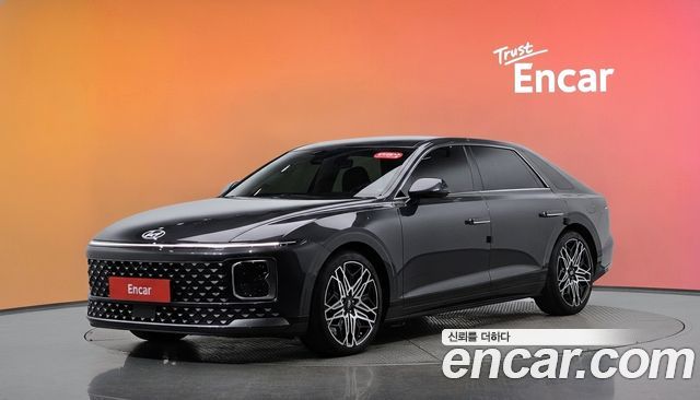 Hyundai Grandeur 2023 — photo 1