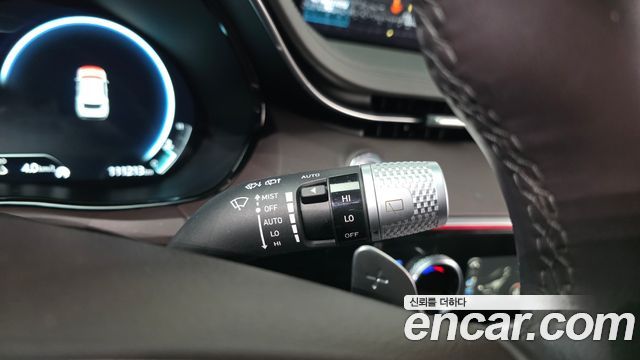 Genesis GV70 2021 — photo 26